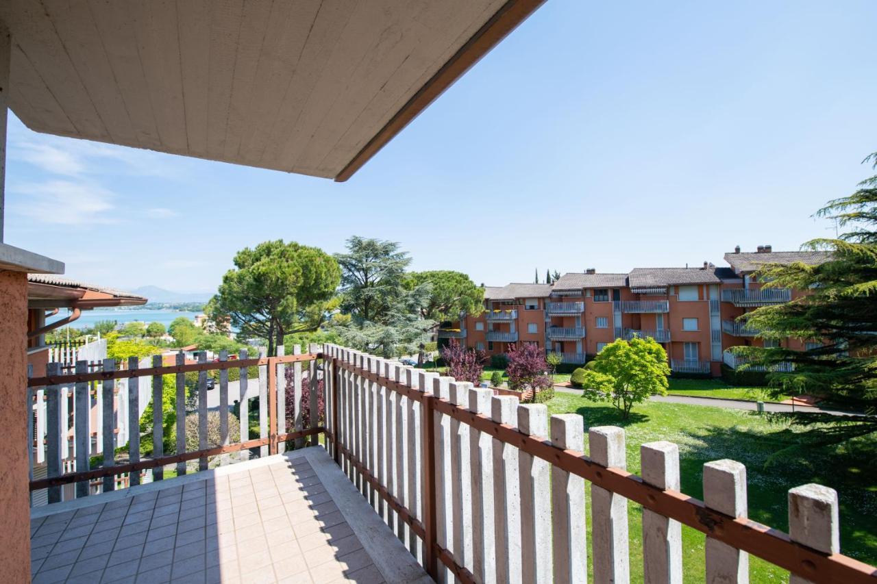 Appartamenti Francesco e Luisa Peschiera del Garda Esterno foto