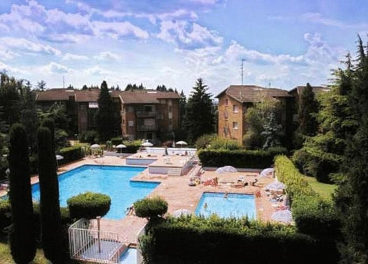 Appartamenti Francesco e Luisa Peschiera del Garda Esterno foto